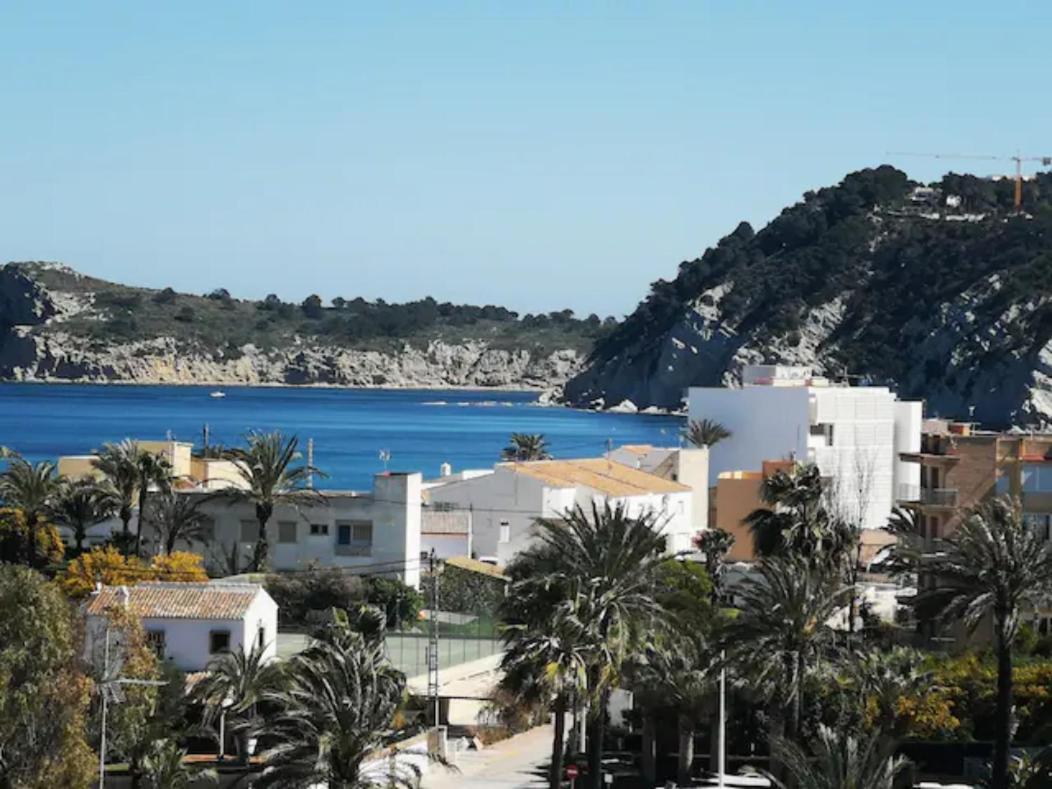 Casa En Urb. Con La Piscina Mas Grande De Javea. Exterior photo
