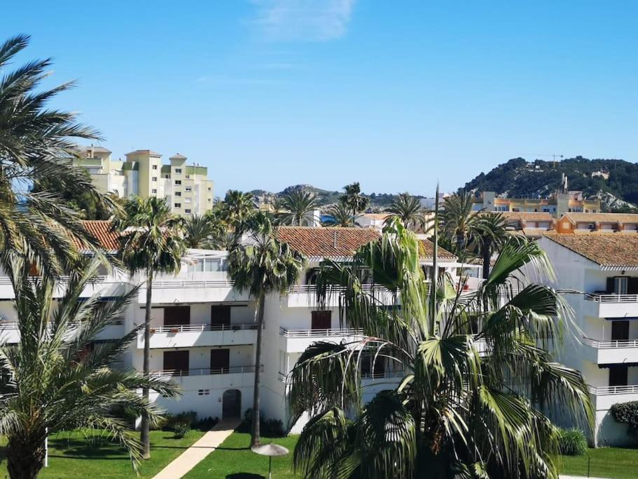 Casa En Urb. Con La Piscina Mas Grande De Javea. Exterior photo